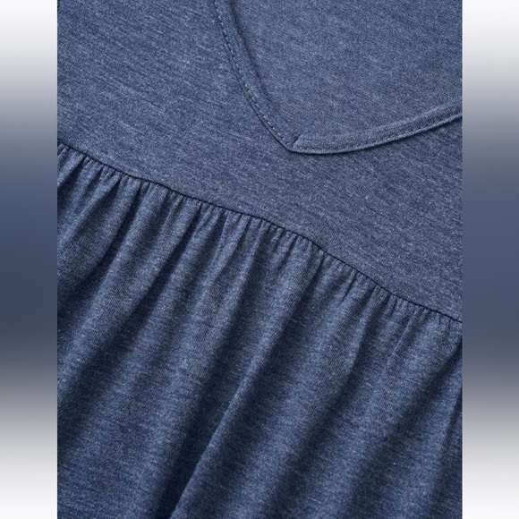 BloomChic Plus Size 2XL Solid Gathered Ruffle Trim Flounce Sleeve T-shirt us18 - Picture 4 of 6